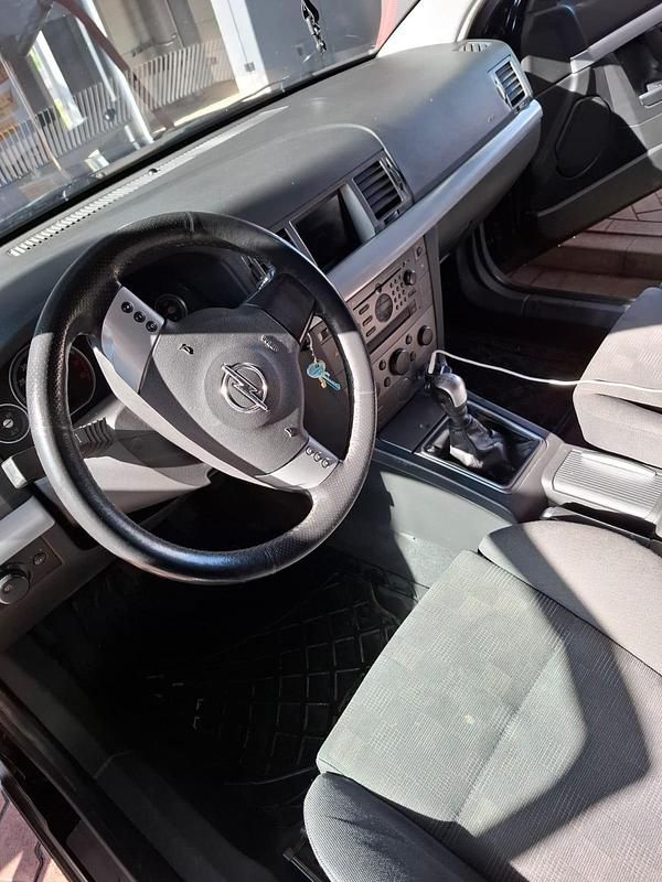 Gebraucht Opel Vectra 175 PS (128 kW) 2004 Blau Kombi