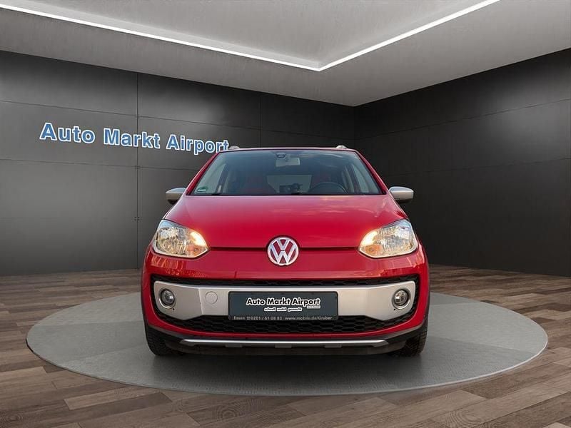 Gebraucht VW cross up! 75 PS (55 kW) 2015 Rot Kleinwagen
