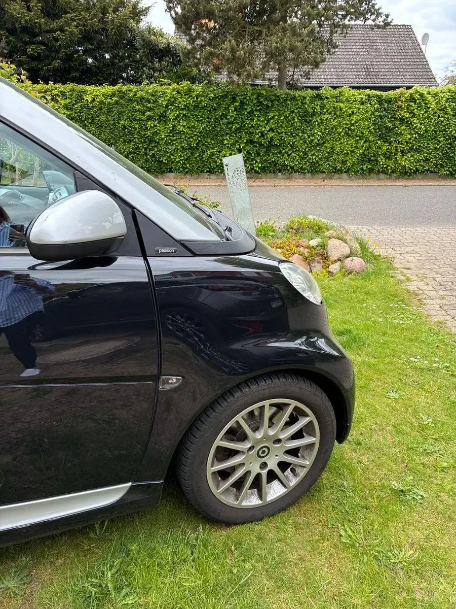Gebraucht Smart ForTwo Cabrio Passion 71 PS (52 kW) 2011 Schwarz Cabrio