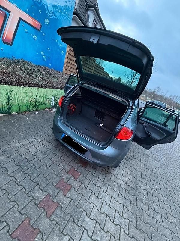 Gebraucht Seat Altea 125 PS (91 kW) 2013 Grau Limousine