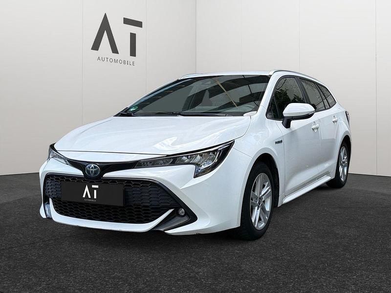 Weiß Gebraucht 2019 Toyota Corolla Kombi | 15.990 € (Fairer Preis) - Bild 1/4