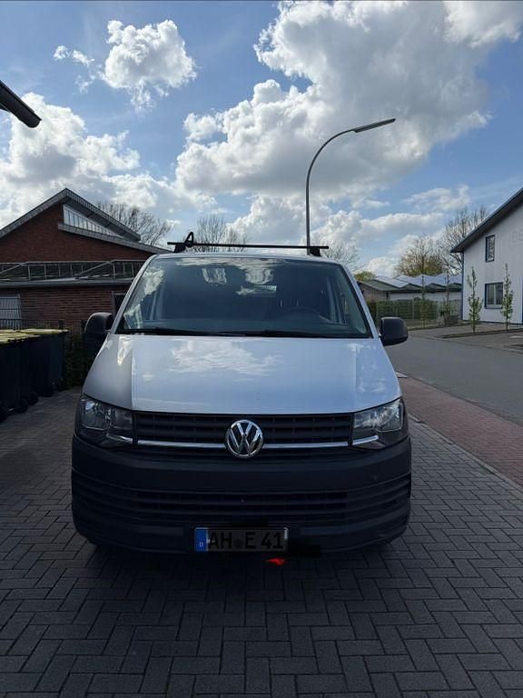 Second-hand VW Transporter 150 CP (110 kW) 2017 Van