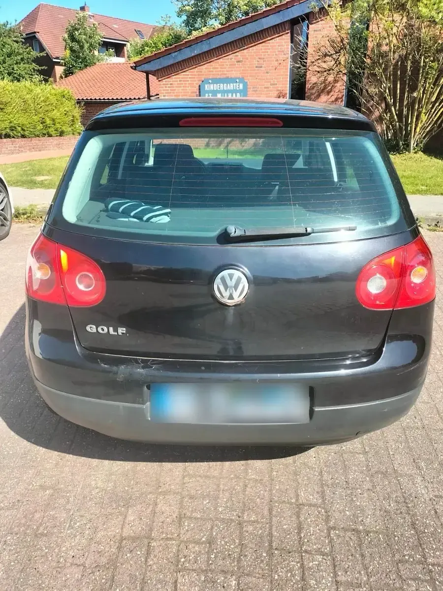 Gebraucht VW Golf VI 85 PS (62 kW) 2008 Schwarz Kleinwagen