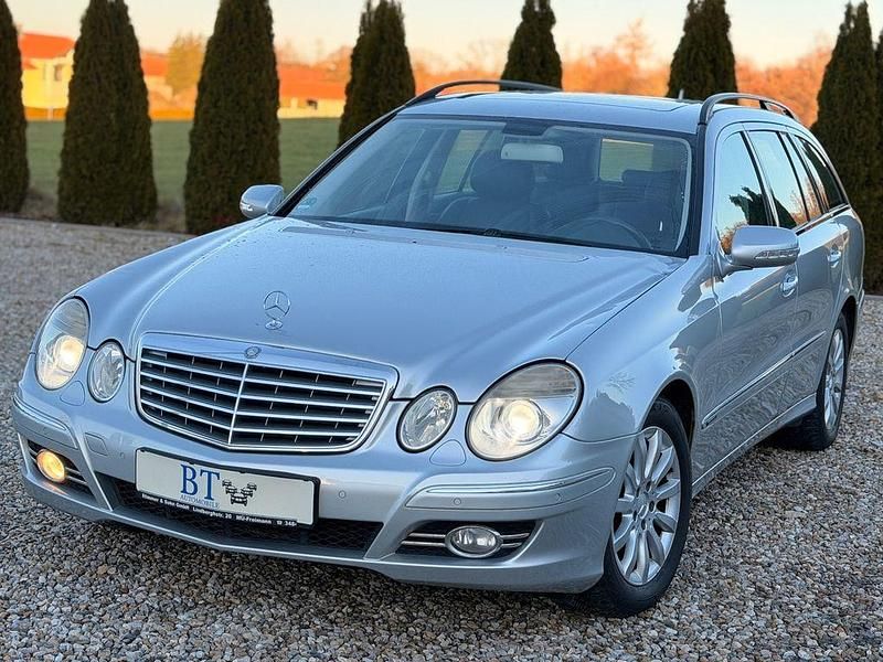 Silber Gebraucht 2006 Mercedes E320 Limousine | 7.490 € (Fairer Preis) - Bild 1/4