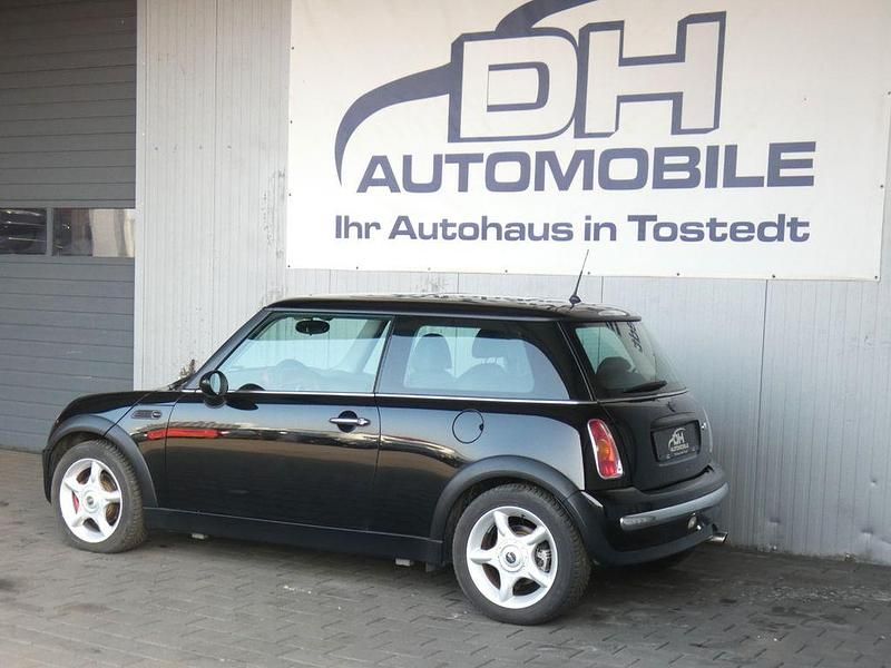Gebraucht Mini ONE 90 PS (66 kW) 2001 Schwarz Kleinwagen