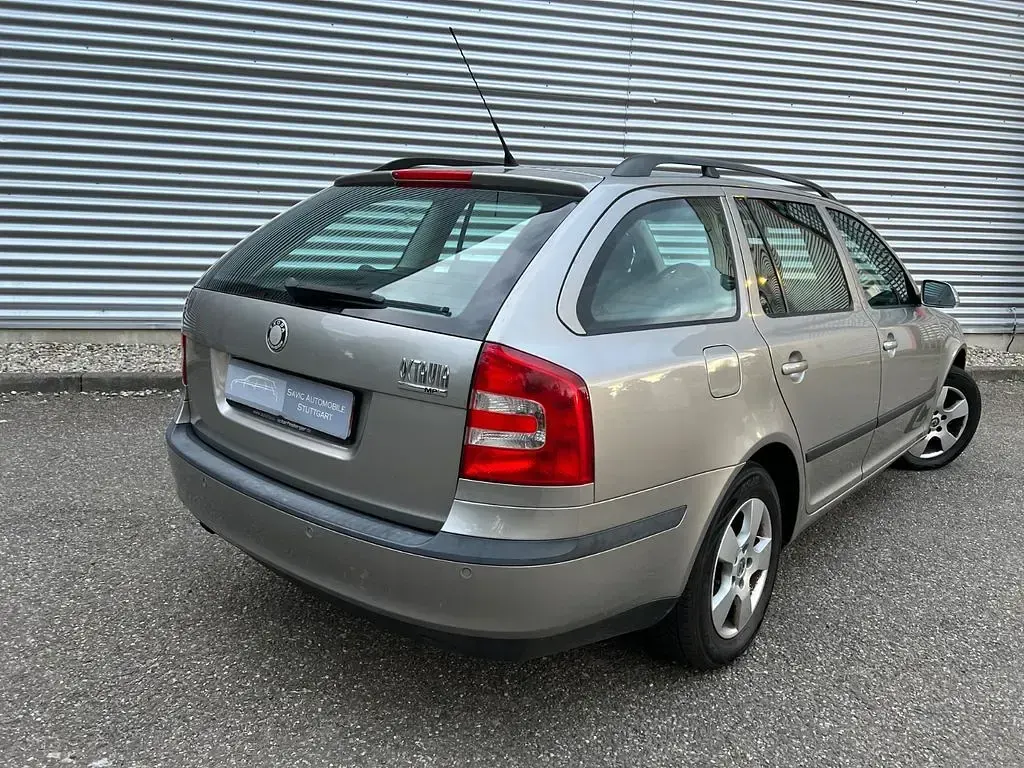Gebraucht Skoda Octavia Elegance 102 PS (75 kW) 2008 Grau Limousine