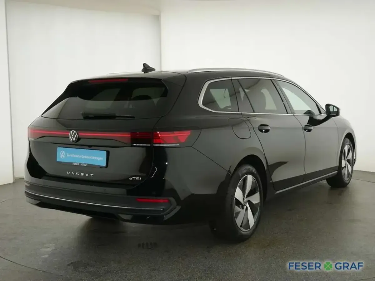Gebraucht VW Passat Business 150 PS (110 kW) 2025 Grenadillschwarz metallic Kombi