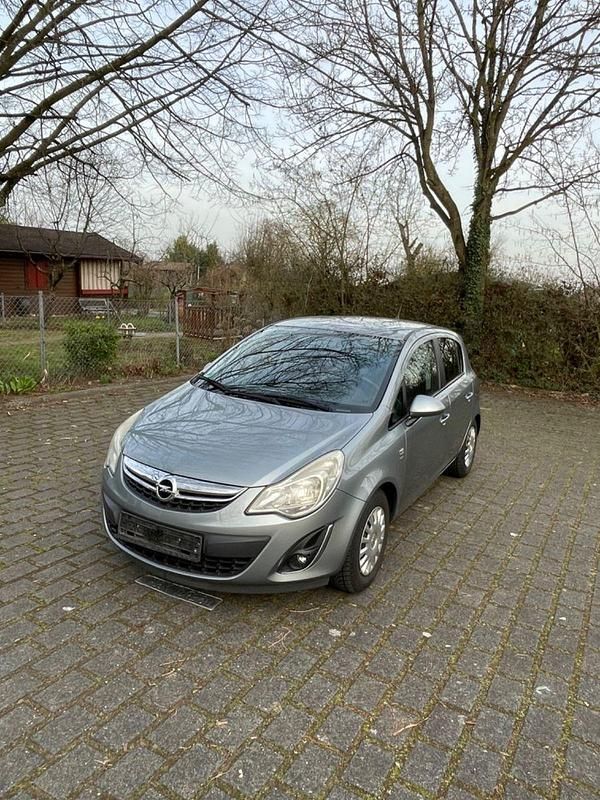 Gebraucht Opel Corsa Innovation 87 PS (63 kW) 2011 Silber Kleinwagen