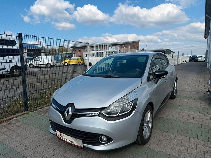 Gebraucht Renault Clio IV LIMITED Deluxe 90 PS (66 kW) 2016 Silber Kleinwagen