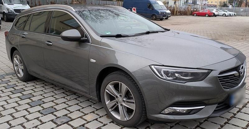 Gebraucht Opel Insignia 136 PS (100 kW) 2018 Silber Kombi