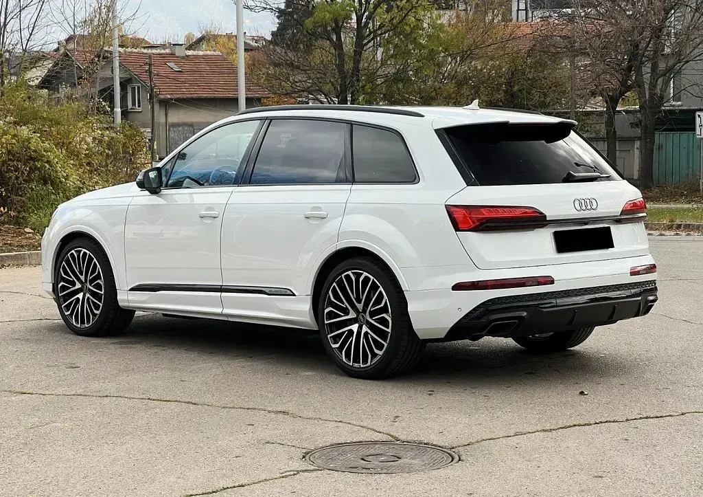 Gebraucht Audi Q7 S-Line 231 PS (169 kW) 2024 Carraraweiss/pure white SUV