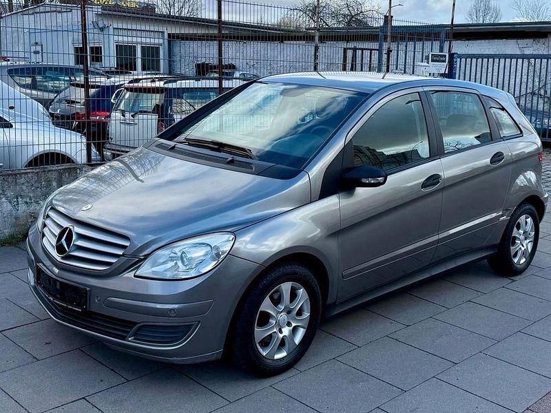 Gebraucht Mercedes B170 116 PS (85 kW) 2007 Kometgrau Van / Kleinbus