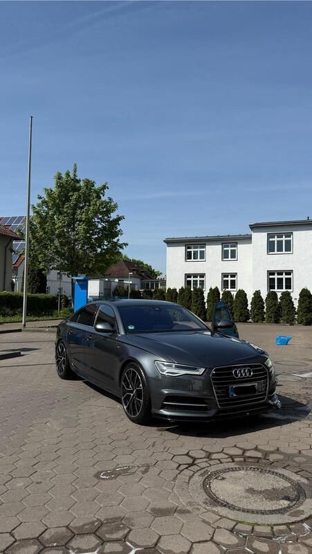Grau Gebraucht 2016 Audi A6 S-Line Limousine | 18.450 € (Guter Preis) - Bild 1/4