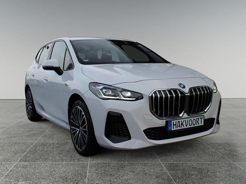 Gebraucht BMW 225 M Sport 245 PS (180 kW) 2022 Alpinweiss iii Van / Kleinbus