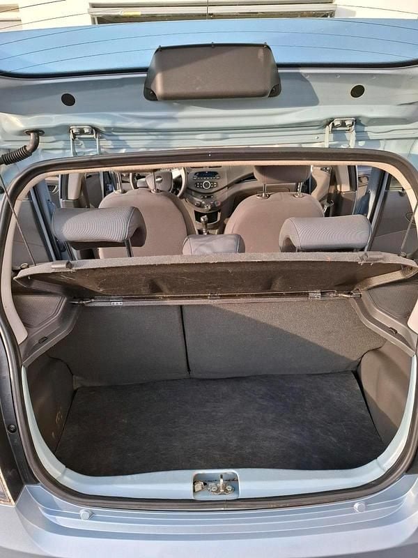 Gebraucht Chevrolet Spark 70 PS (51 kW) 2012 Blau Kleinwagen