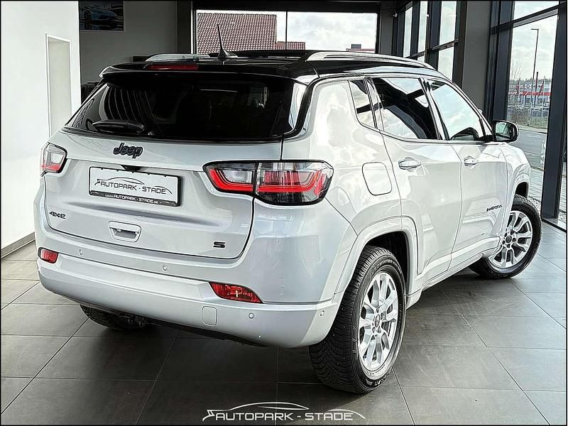 Second-hand Jeep Compass 241 CP (177 kW) 2022 Gri SUV