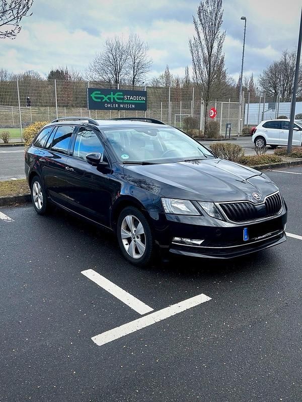 Gebraucht Skoda Octavia 150 PS (110 kW) 2018 Schwarz Kombi