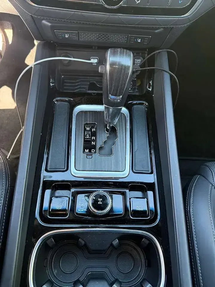 Gebraucht KGM Rexton 181 PS (133 kW) 2018 Weiß