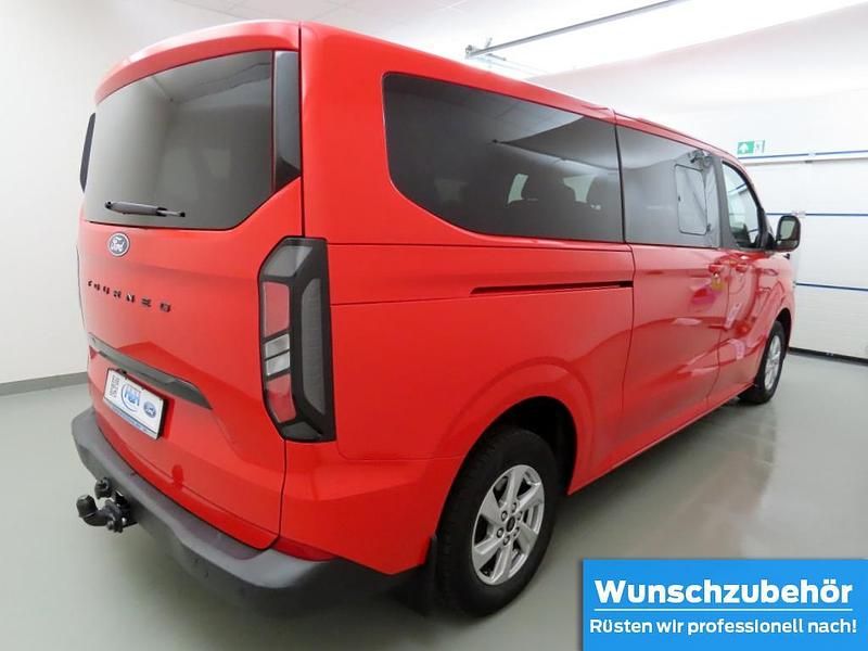 Gebraucht Ford Tourneo Custom Titanium 2025 Rot Van