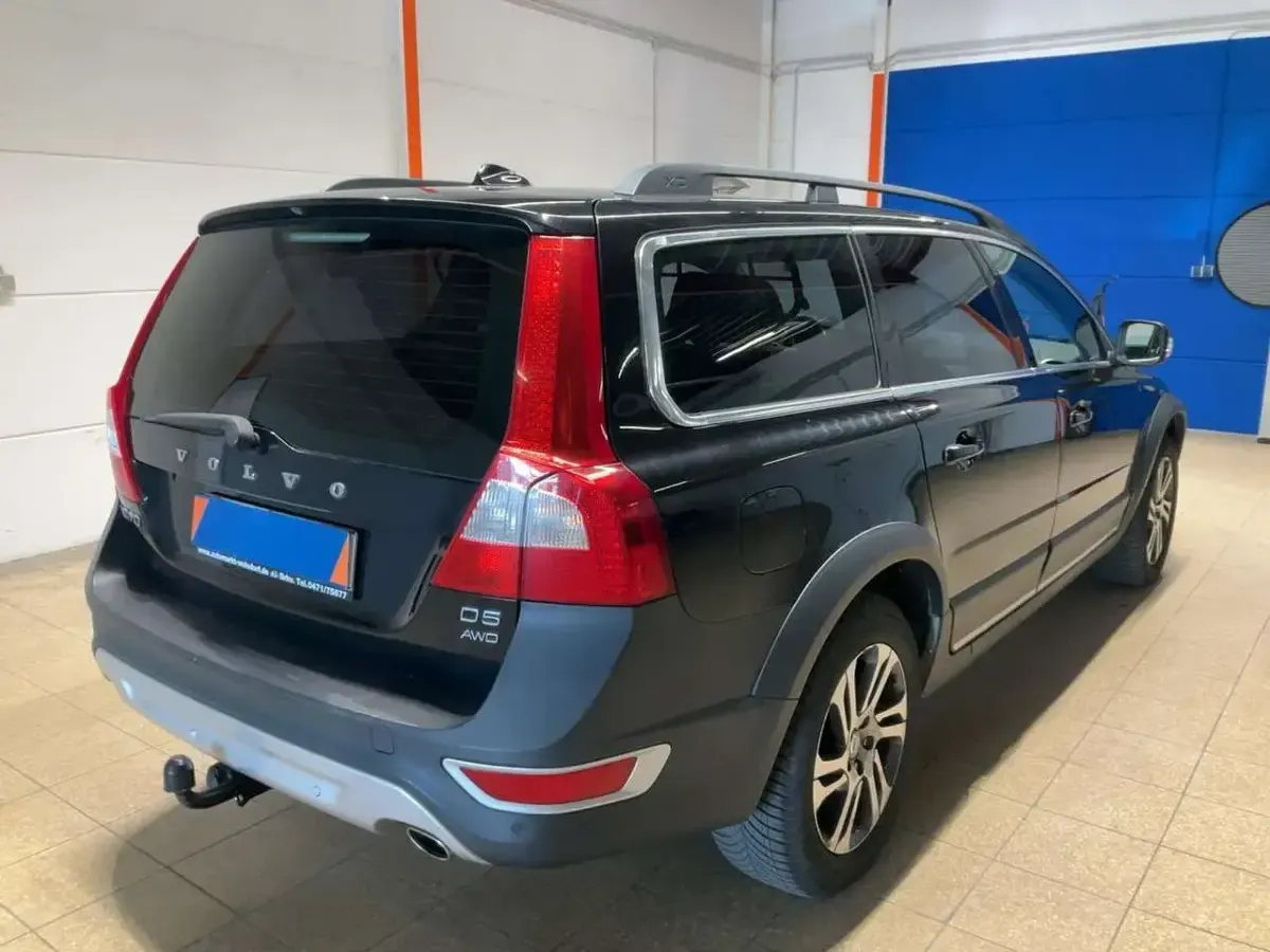 Gebraucht Volvo XC70 215 PS (158 kW) 2013 Schwarz Kombi