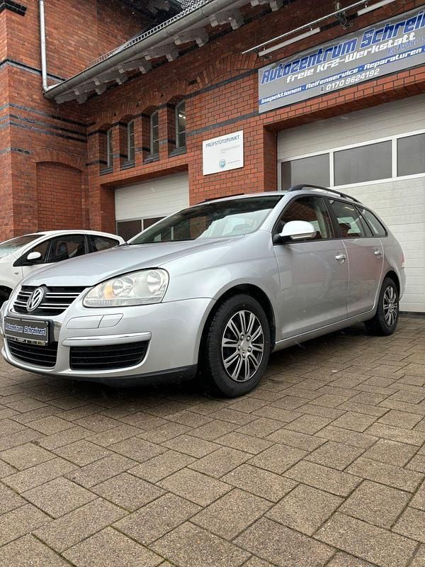 Gebraucht VW Golf V 105 PS (77 kW) 2007 Silber Kombi