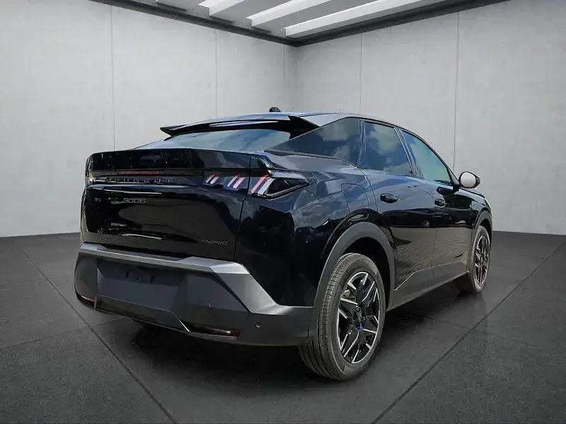 Neu Peugeot 3008 Allure 145 PS (106 kW) 2026 Schwarz SUV
