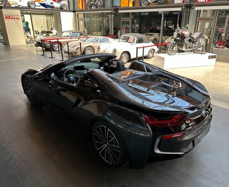 Gebraucht BMW i8 Sport Line 231 PS (169 kW) 2019 Grau Coupé