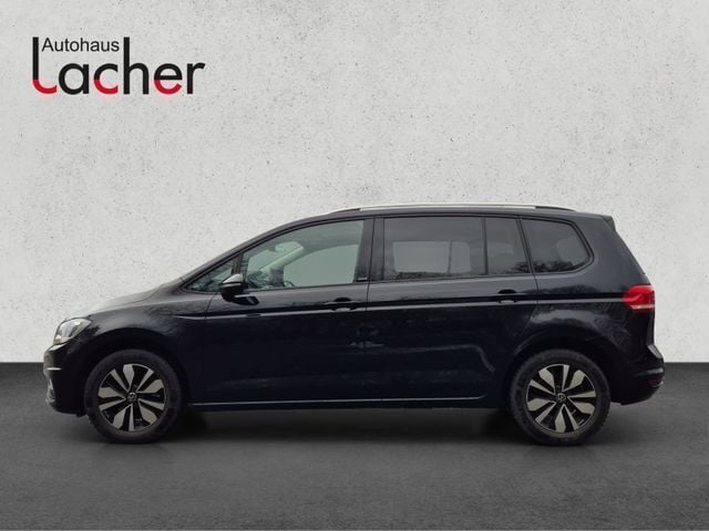 Gebraucht VW Touran Move 150 PS (110 kW) 2023 Deep black perleffekt Van / Kleinbus