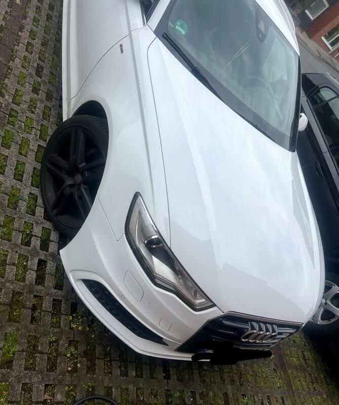 Weiß Gebraucht 2012 Audi A6 S-Line Kombi | 12.300 € (Fairer Preis) - Bild 1/4