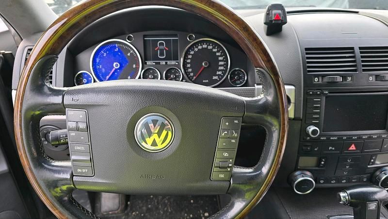 Gebraucht VW Touareg 174 PS (127 kW) 2006 Schwarz SUV