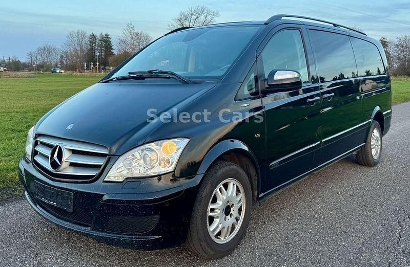 Schwarz Gebraucht 2014 Mercedes Viano Van / Kleinbus | 11.990 € (Fairer Preis) - Bild 1/4