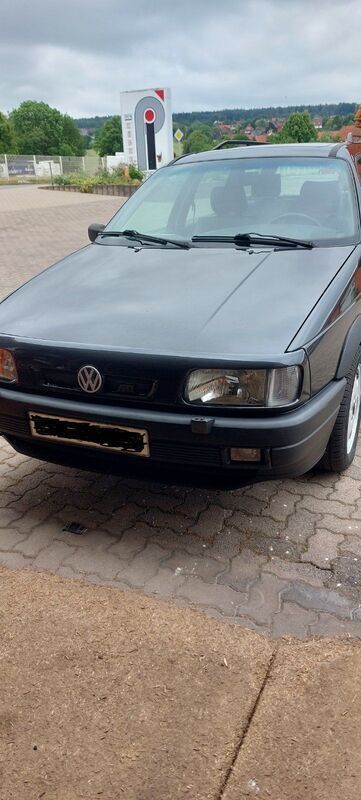 Schwarz Gebraucht 1991 VW Passat Kombi | 9.750 € - Bild 1/4