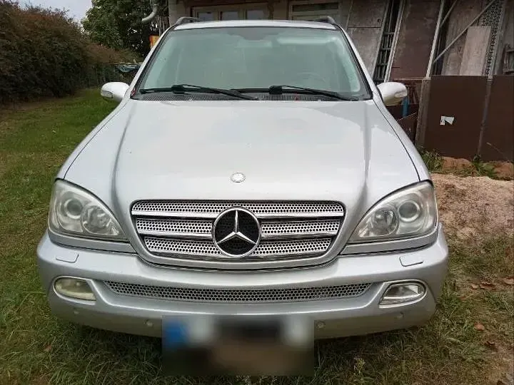 Gebraucht Mercedes ML400 250 PS (183 kW) 2003 Silber SUV