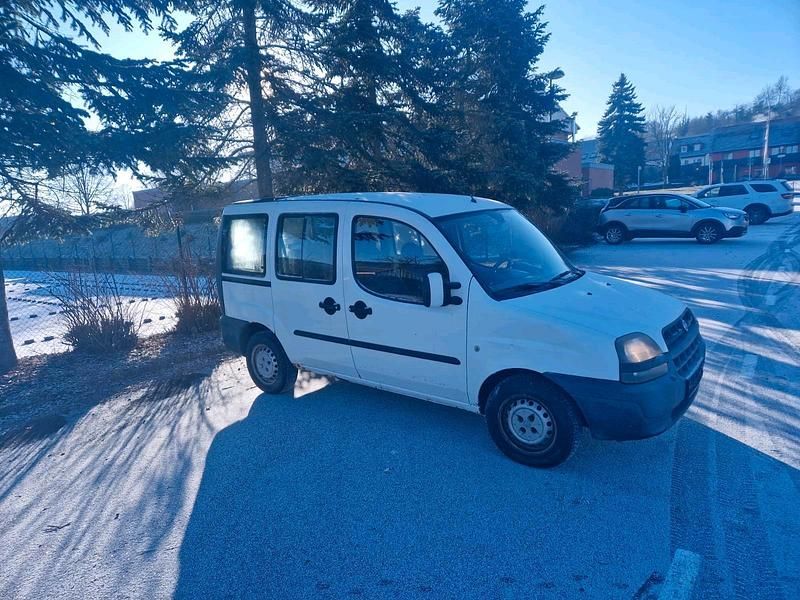 Weiß Gebraucht 2003 Fiat Doblò Van / Kleinbus | 1.300 € (Fairer Preis) - Bild 1/4