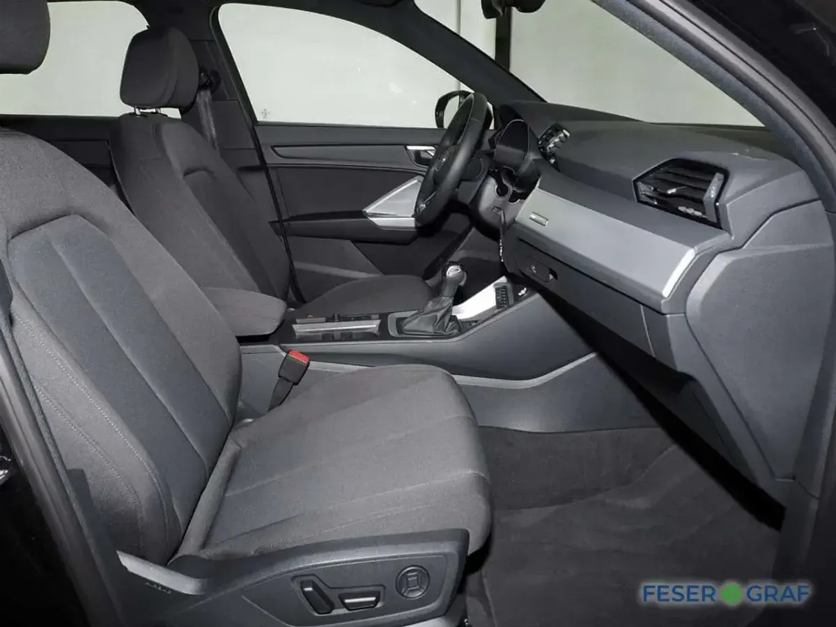 Usata Audi Q3 Ambiente 150 CV (110 kW) 2025 Nero SUV