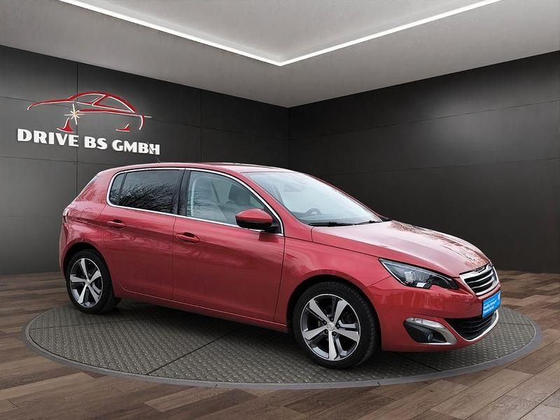 Gebraucht Peugeot 308 Allure 131 PS (96 kW) 2016 Limousine