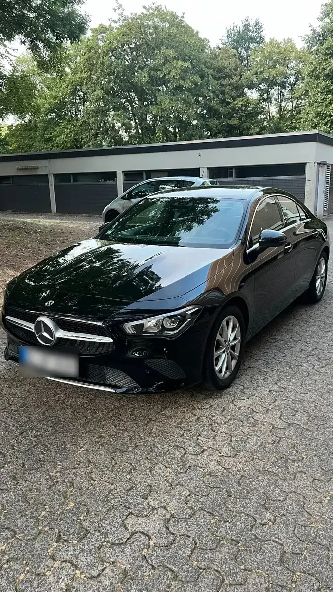 Gebraucht Mercedes CLA180 Progressive 136 PS (100 kW) 2020 Schwarz Coupé
