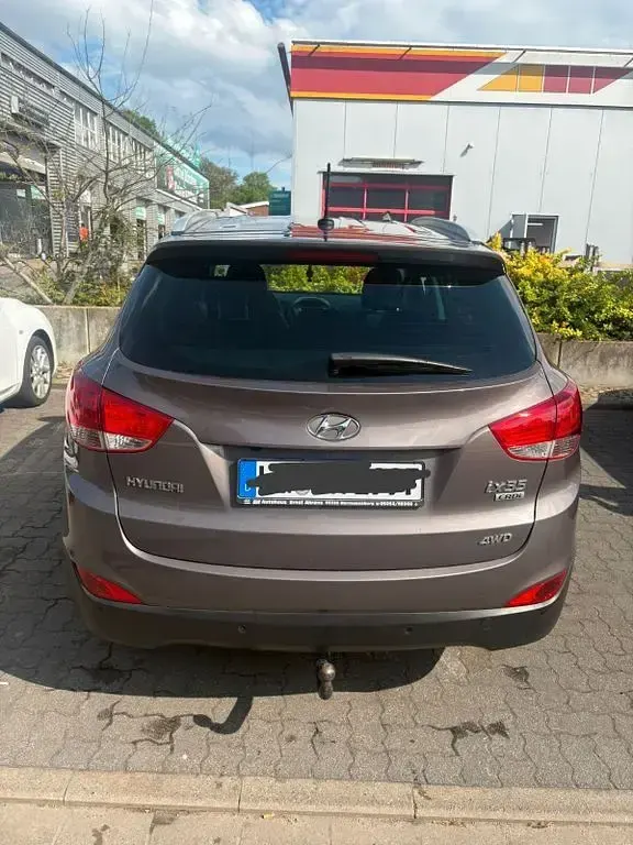 Gebraucht Hyundai ix35 Style 184 PS (135 kW) 2013 Braun SUV