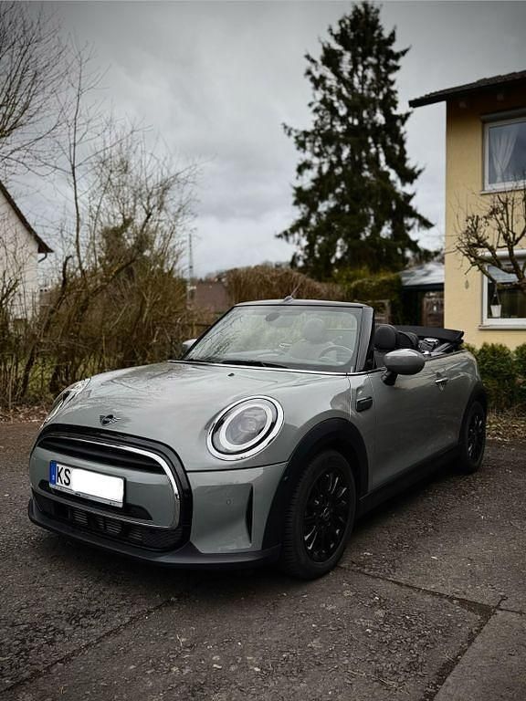 Gebraucht Mini One Cabriolet 102 PS (75 kW) 2022 Grau Cabrio