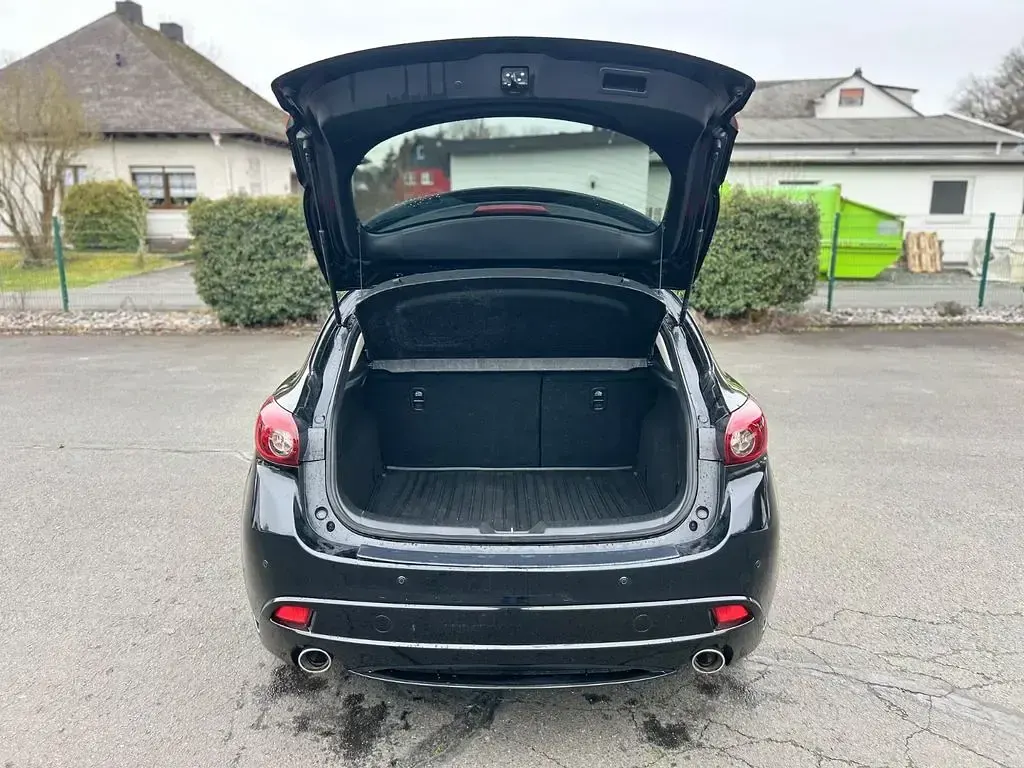 Gebraucht Mazda 3 Black Limited 150 PS (110 kW) 2016 Schwarz Limousine
