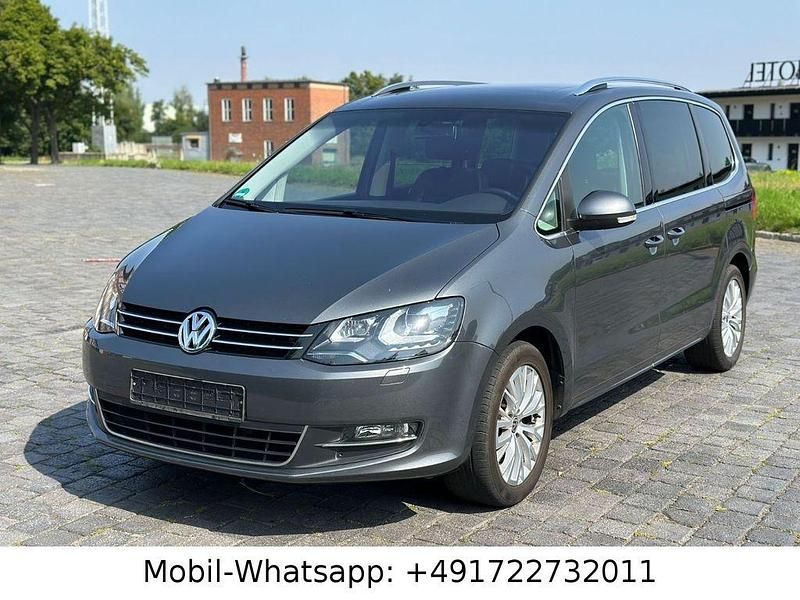 Grau Gebraucht 2012 VW Sharan Highline Van / Kleinbus | 8.990 € (Fairer Preis) - Bild 1/4