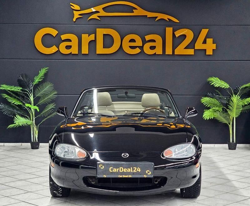 Second-hand Mazda MX5 110 CP (80 kW) 2000 Negru Cabrio