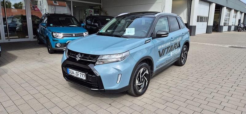 Blau Gebraucht 2025 Suzuki Vitara Comfort+ SUV | 27.990 € (Fairer Preis) - Bild 1/4