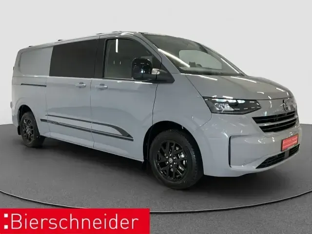 Neu VW T7 150 PS (110 kW) 2026 Grau Van