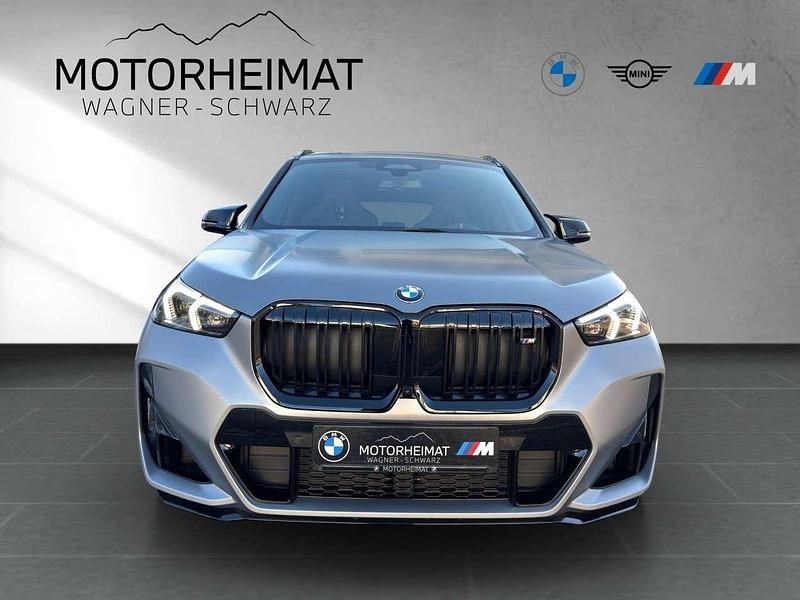 Neu BMW X1 Performance 300 PS (220 kW) 2026 Bmw individual frozen pure gre SUV