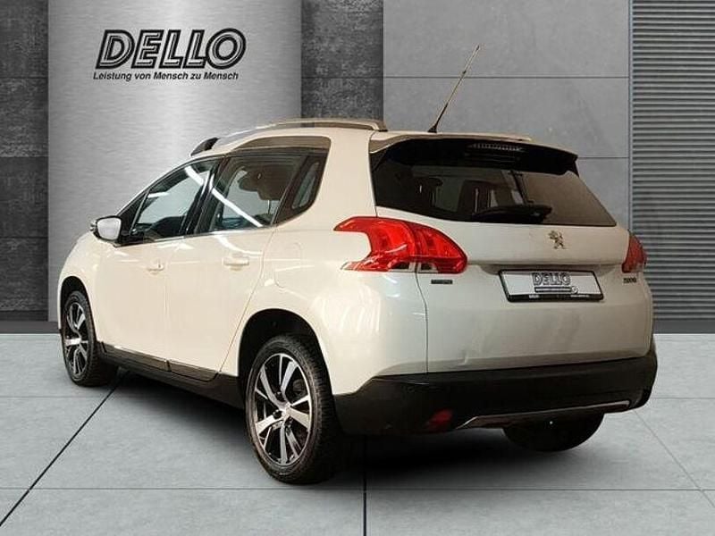 Gebraucht Peugeot 2008 Allure 110 PS (80 kW) 2016 Weiß SUV