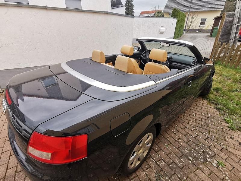 Gebraucht Audi A4 Cabriolet Sport 163 PS (119 kW) 2004 Schwarz Cabrio