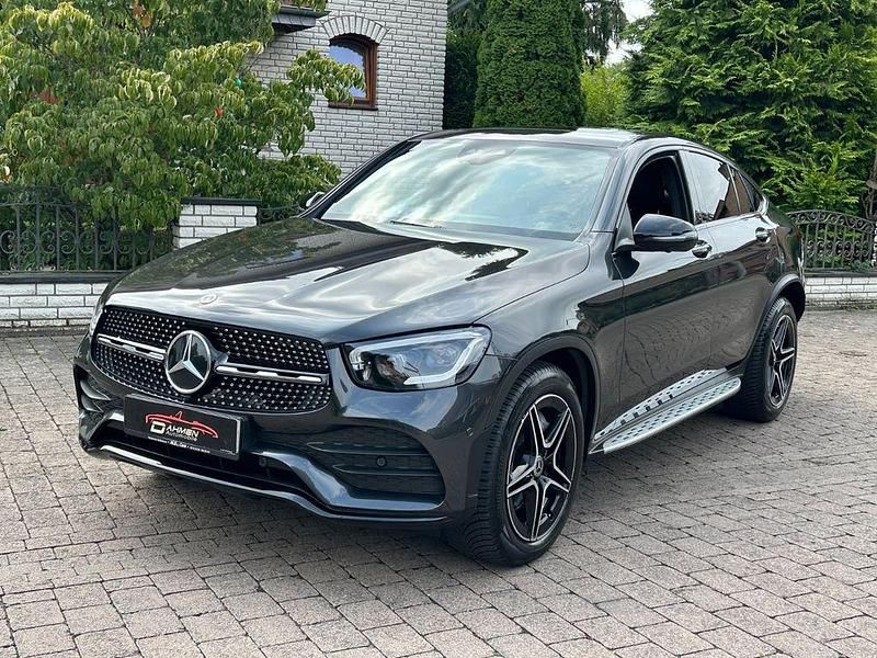 Grau Gebraucht 2022 Mercedes GLC220 AMG line Coupé | 44.900 € (Fairer Preis) - Bild 1/4