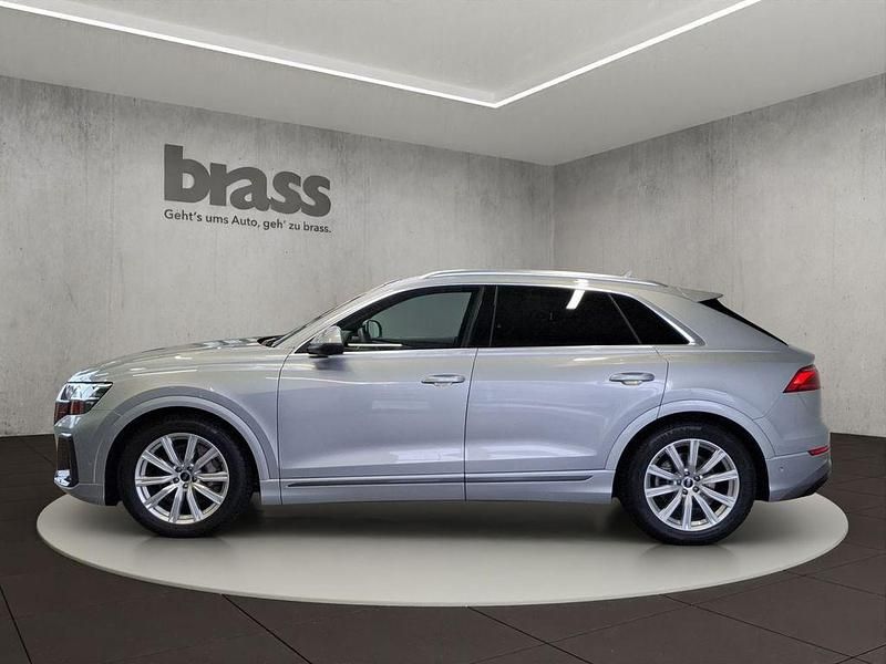 Gebraucht Audi Q8 Ambiente 340 PS (250 kW) 2025 Satellitsilber metallic SUV
