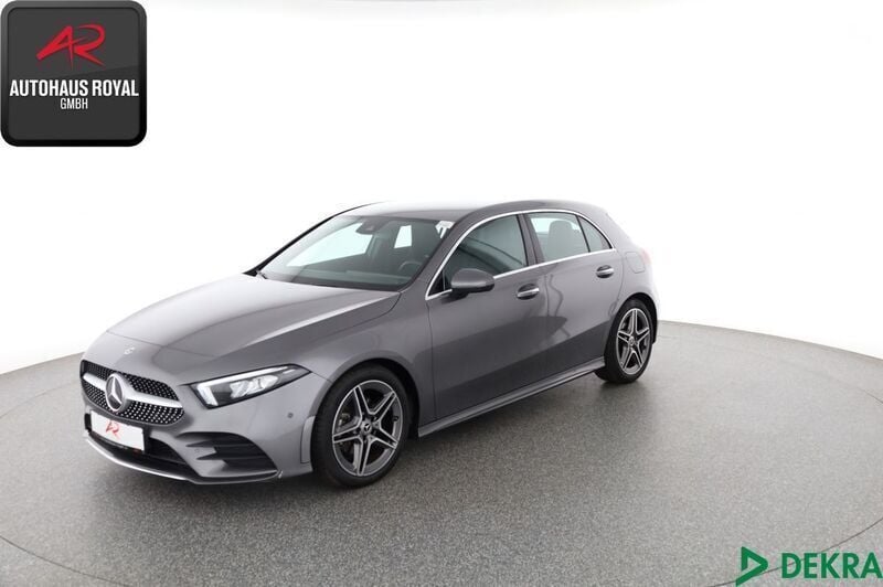 Grau Gebraucht 2022 Mercedes A200 AMG Limousine | 27.780 € (Guter Preis) - Bild 1/4